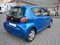 Gebraucht Toyota Aygo 68 PS (50 kW) 2009 Blau Kleinwagen