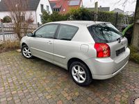 Gebraucht Toyota Corolla 90 PS (66 kW) 2005 Silber Kleinwagen