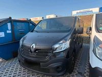 Gebraucht Renault Trafic 90 PS (66 kW) 2015 Schwarz Van / Kleinbus