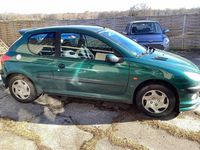 Gebraucht Peugeot 206 88 PS (64 kW) 1999 Grün Kleinwagen