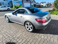 Gebraucht Mercedes SLK250 204 PS (150 kW) 2011 Silber Cabrio