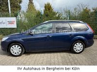 Gebraucht Ford Focus Style 101 PS (74 kW) 2011 Blau Kombi