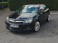 Gebraucht Opel Astra GTC 116 PS (85 kW) 2008 Schwarz Coupé