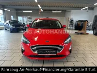 Gebraucht Ford Focus 125 PS (91 kW) 2021 Rot Limousine