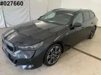 Gebraucht BMW 540 M Sport 303 PS (222 kW) 2025 Black sapphire metallic Kombi