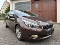 Gebraucht Kia Ceed 135 PS (99 kW) 2012 Braun Kleinwagen
