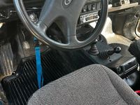 Second-hand Lada niva 82 CP (60 kW) 2003 Verde SUV