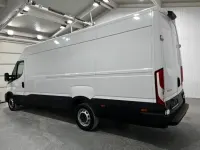 Gebraucht Iveco Daily 156 PS (114 kW) 2024 Bianco ic 194 (weiss) Van