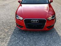 Gebraucht Audi A3 Ambiente 122 PS (89 kW) 2013 Rot Limousine