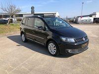 Gebraucht VW Touran Highline 140 PS (102 kW) 2014 Schwarz Van / Kleinbus