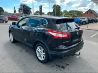 Gebraucht Nissan Qashqai 360º 110 PS (80 kW) 2016 Schwarz SUV