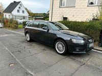 Gebraucht Audi A4 140 PS (102 kW) 2014 Schwarz Limousine