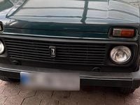Gebraucht Lada niva 80 PS (58 kW) 2009 Grün SUV