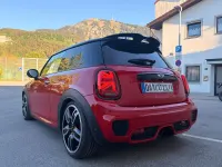 Używany Mini John Cooper Works 231 KM (169 kW) 2017 Czerwony Hatchback