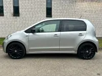 Używany VW up! R-line 65 KM (47 kW) 2022 Srebrny Hatchback