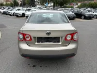 Gebraucht VW Jetta Comfortline 140 PS (102 kW) 2008 Beige Limousine