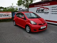 Gebraucht Toyota Aygo Cool 68 PS (50 kW) 2009 Rot Kleinwagen