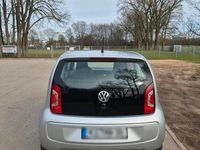 Gebraucht VW up! 60 PS (44 kW) 2015 Silber Kleinwagen