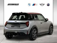 Gebraucht Mini John Cooper Works 231 PS (169 kW) 2025 Grau Kleinwagen