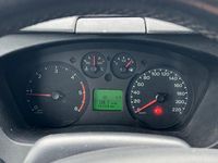 Gebraucht Ford Transit Nugget 140 PS (102 kW) 2012 Grau Van / Kleinbus