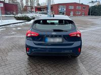 Gebraucht Ford Focus 120 PS (88 kW) 2019 Blau Kleinwagen