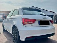 Gebraucht Audi A1 95 PS (69 kW) 2016 Weiß Kleinwagen