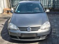 Gebraucht VW Golf V 150 PS (110 kW) 2005 Grau Kleinwagen