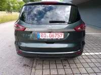 Gebraucht Ford S-MAX Titanium 160 PS (117 kW) 2017 Grün Van / Kleinbus