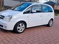 Second-hand Opel Meriva 125 CP (91 kW) 2004 Alb Monovolum