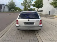 Gebraucht Skoda Octavia Ambiente 116 PS (85 kW) 2000 Silber Kombi