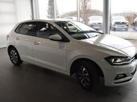 Gebraucht VW Polo Active 95 PS (69 kW) 2021 Weiß Kleinwagen