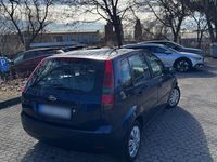 Gebraucht Ford Fiesta 69 PS (50 kW) 2002 Blau Kleinwagen