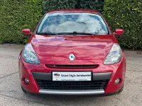 Gebraucht Renault Clio 75 PS (55 kW) 2009 Rot Kleinwagen