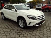 Gebraucht Mercedes GLA180 122 PS (89 kW) 2016 Weiß SUV
