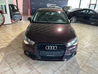 Gebraucht Audi A1 Attraction 90 PS (66 kW) 2013 Rot Kleinwagen
