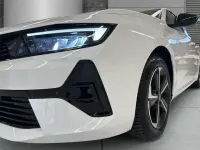 Gebraucht Opel Astra 131 PS (96 kW) 2024 Weiß Kleinwagen