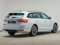 Gebraucht Skoda Octavia Tour 150 PS (110 kW) 2025 Moonweiß perleffekt Kombi