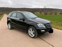 gebraucht Mercedes ML300 (8-Fach bereift)