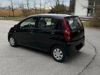 Gebraucht Daihatsu Cuore 69 PS (50 kW) 2008 Schwarz Kleinwagen