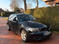 Gebraucht BMW 116 122 PS (89 kW) 2010 Schwarz Kleinwagen