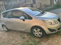 Gebraucht Opel Meriva Active 120 PS (88 kW) 2013 Silber Van / Kleinbus