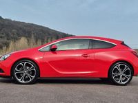 Gebraucht Opel Astra GTC Innovation 179 PS (131 kW) 2012 Rot Coupé