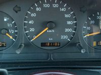 Gebraucht Mercedes ML320 218 PS (160 kW) 2000 Schwarz SUV