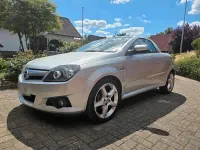 Gebraucht Opel Tigra 90 PS (66 kW) 2004 Silber Cabrio