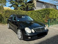 Gebraucht Mercedes E320 204 PS (150 kW) 2004 Schwarz Kombi