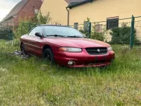 Używany Chrysler Stratus 130 KM (95 kW) 1998 Czerwony Kabriolet
