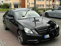 Gebraucht Mercedes E220 170 PS (125 kW) 2011 Schwarz Limousine