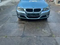 Gebraucht BMW 320 184 PS (135 kW) 2011 Blau Kombi