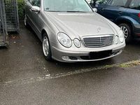 Gebraucht Mercedes E240 177 PS (130 kW) 2003 Beige Limousine