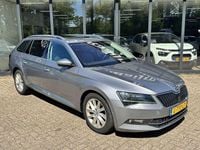 Gebraucht Skoda Superb Style 150 PS (110 kW) 2019 Grau Kombi